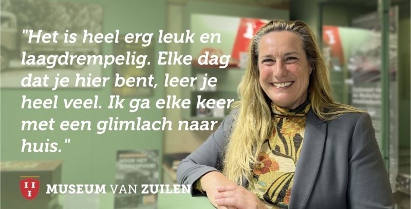 Vrijwilliger Larissa in het Museum van Zuilen